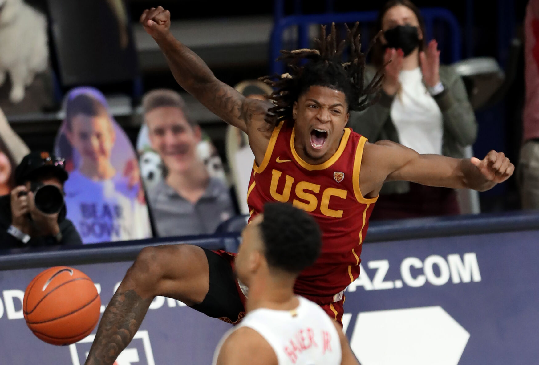 University of Arizona vs USC